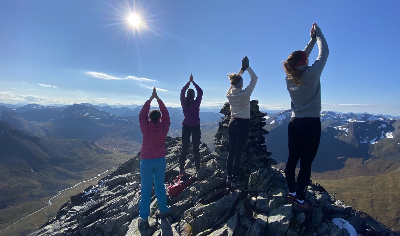 Yoga Fjelltopp
